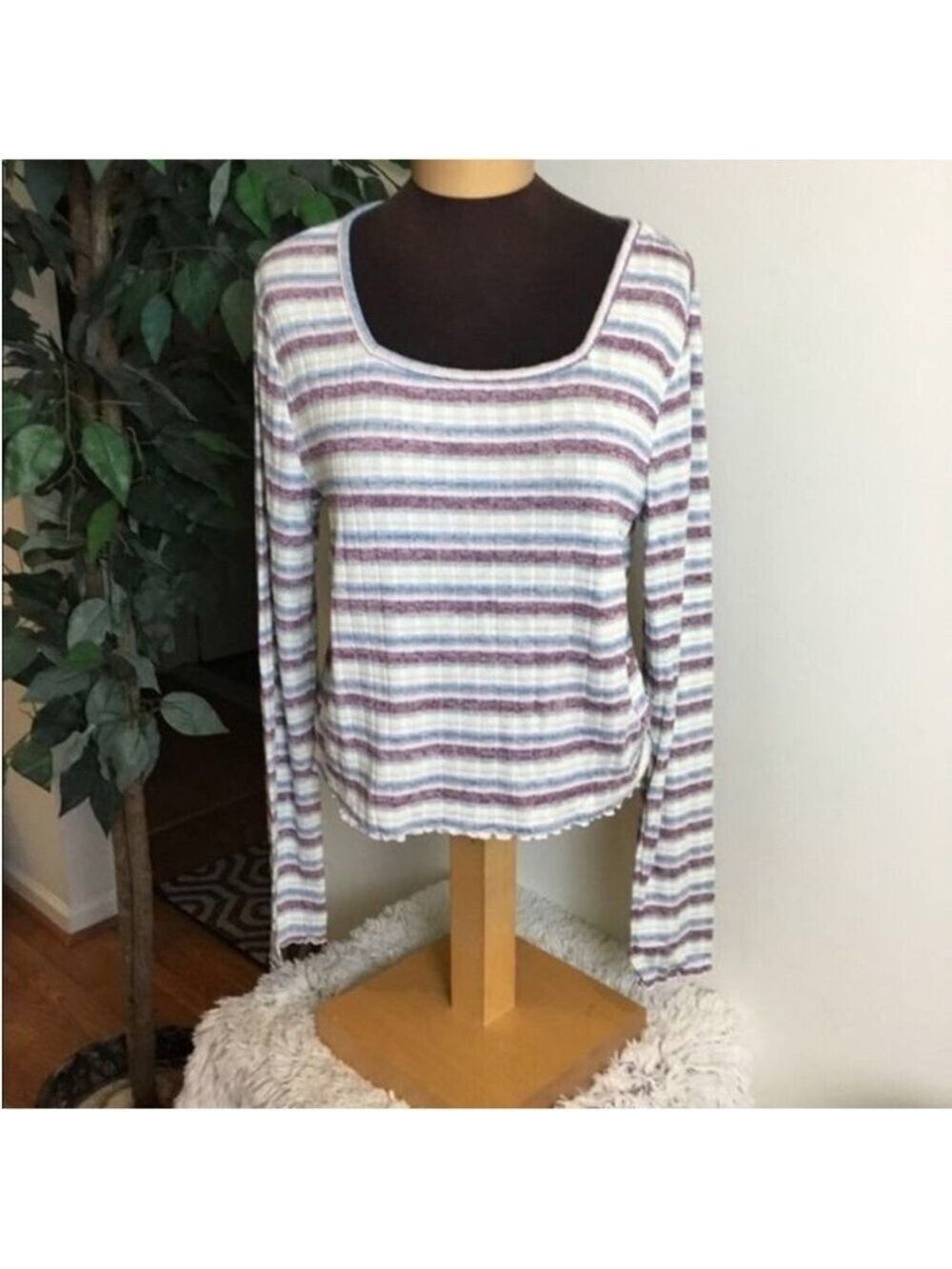 SO long sleeve square neck tee Woman’s Juniors size 1X striped ribbed